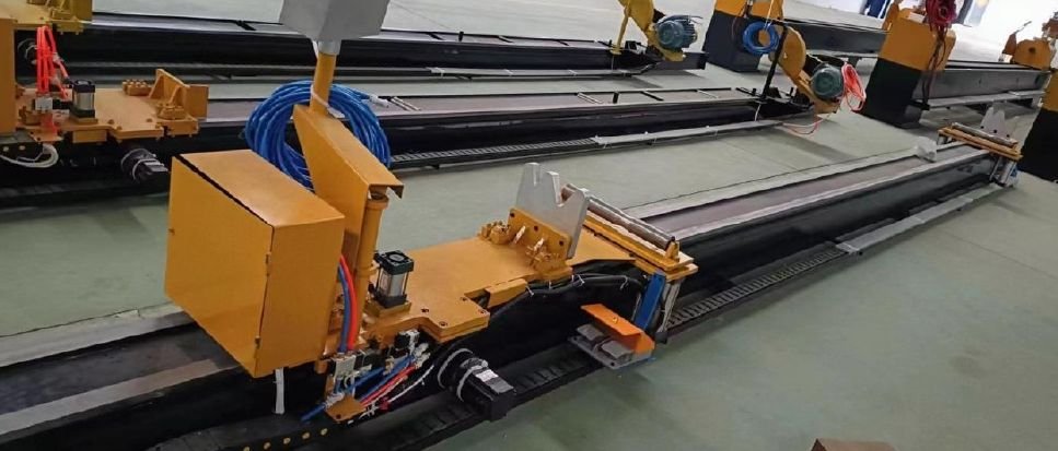 Cone-head positioning machine